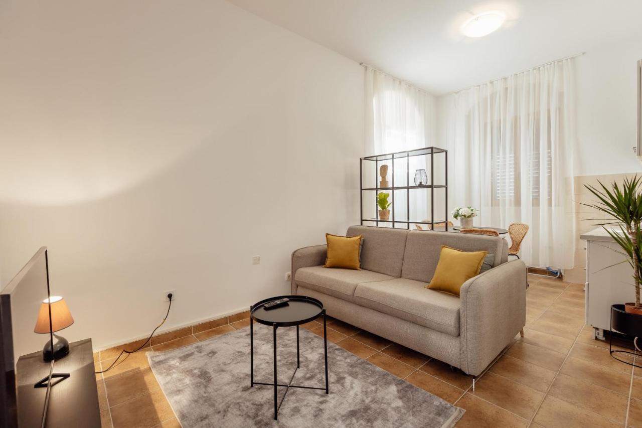 City Port Apartment Херцег Нови Екстериор снимка